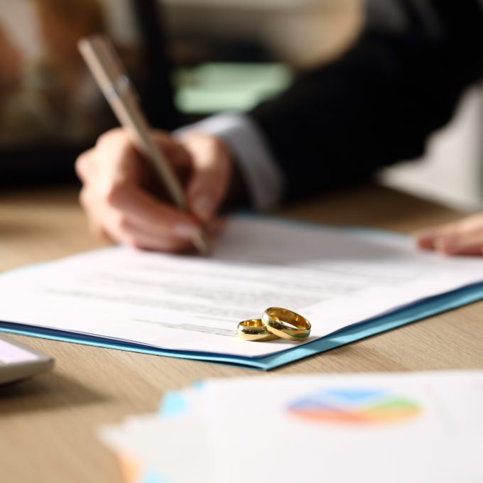 Estate planning musts during a divorce